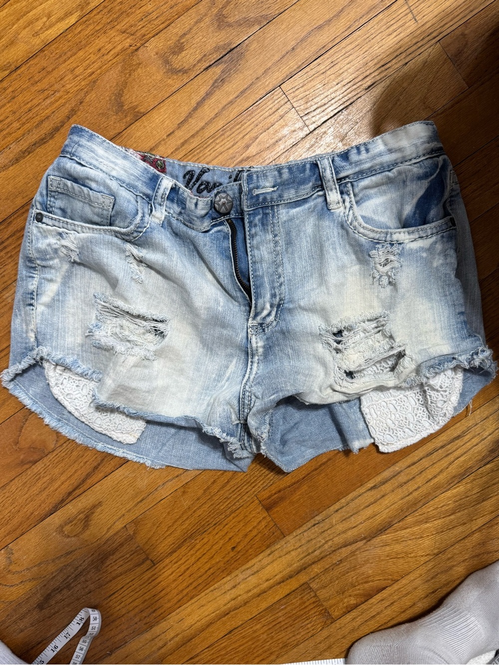Y2K Vintage Vanilla Star Light Blue Distressed Denim Shorts with Lace Accent